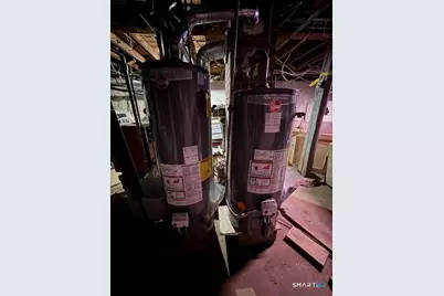 113 Bunker Hill Avenue, Waterbury, CT 06708 - Photo 6