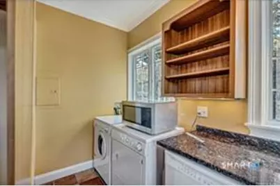 11 North Main Street #B, Essex, CT 06426 - Photo 8