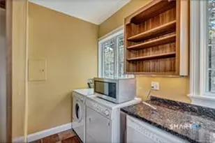 11 N Main St, Essex, CT 06426 - Photo 8