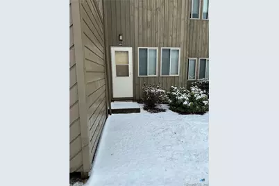 422 Emmett Street #APT E, Bristol, CT 06010 - Photo 2