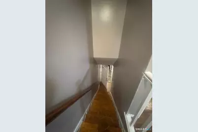 30 Wake Street, Bridgeport, CT 06610 - Photo 10