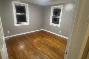 30 Wake St, Bridgeport, CT 06610 - Photo 4