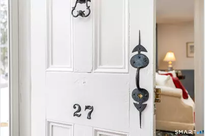 27 Edgerton Street, East Hampton, CT 06424 - Photo 2