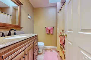 24 Matthews St, Milford, CT 06460 - Photo 12