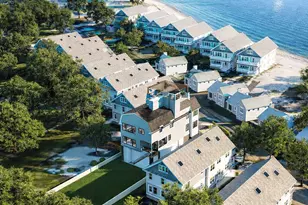 1008 Fairfield Beach Rd, Fairfield, CT 06824 - Photo 16