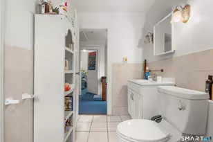 170 Judson Pl, Bridgeport, CT 06610 - Photo 10