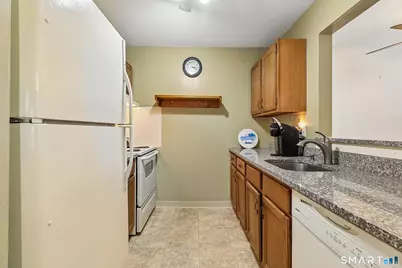 8 Rose Lane #APT 24-5, Danbury, CT 06811 - Photo 16