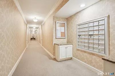 4 Putnam Hill #4F, Greenwich, CT 06830 - Photo 10