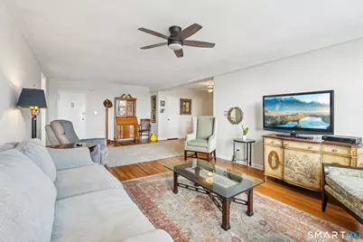 4 Putnam Hill #4F, Greenwich, CT 06830 - Photo 2