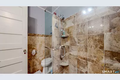 2078 Park Avenue, Bridgeport, CT 06604 - Photo 20