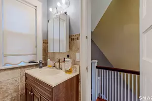 2078 Park Ave, Bridgeport, CT 06604 - Photo 22