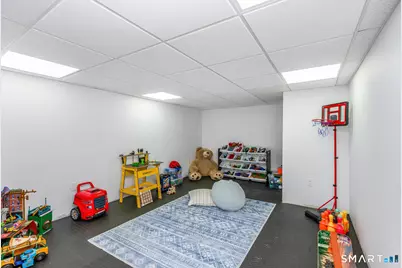 16 Fairfield Avenue, Darien, CT 06820 - Photo 28