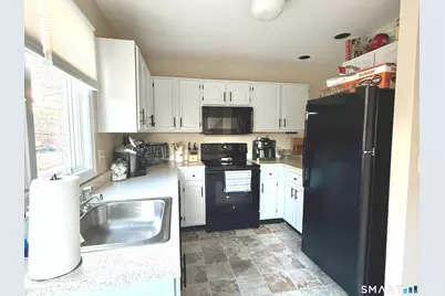 19 Wadhams Avenue, Torrington, CT 06790 - Photo 4