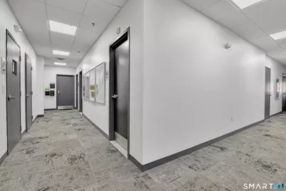 160 Chapel Road, Manchester, CT 06042 - Photo 4