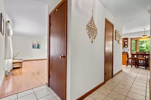 21 Lyda Dr, Milford, CT 06460 - Photo 4