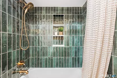 9 Carriage Drive #9, Simsbury, CT 06070 - Photo 18