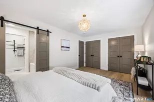 9 Carriage Dr, Simsbury, CT 06070 - Photo 10