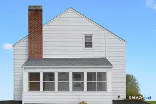 75 Colonial Dr, Hamden, CT 06518 - Photo 2