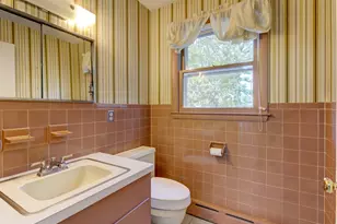 284 Chestnut Hill Rd, Torrington, CT 06790 - Photo 16