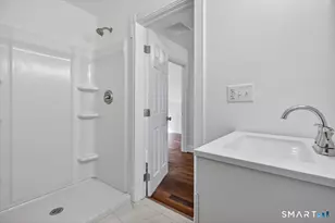 62 General St, Stratford, CT 06615 - Photo 18