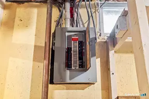 89 Baldwin Ave, Meriden, CT 06450 - Photo 38