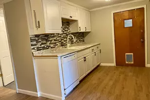 43 Rodney St, West Haven, CT 06516 - Photo 4