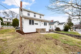 760 Hope St, Stamford, CT 06907 - Photo 2