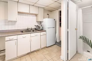 760 Hope St, Stamford, CT 06907 - Photo 30