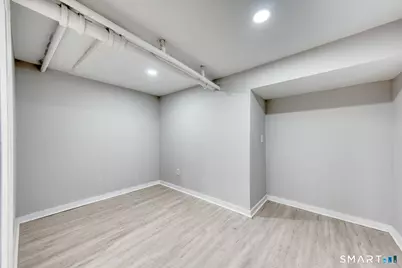 41 East High Street, East Hampton, CT 06424 - Photo 14