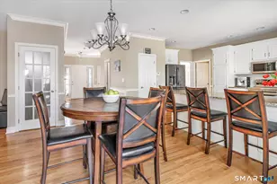 111 Stones Throw, Trumbull, CT 06611 - Photo 14