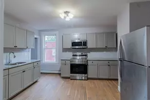 43 York St, Hartford, CT 06106 - Photo 1