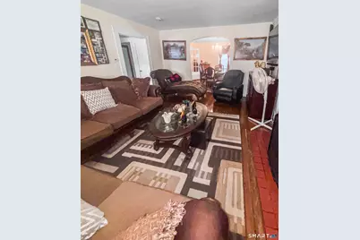 660 West Jackson Avenue, Bridgeport, CT 06604 - Photo 22