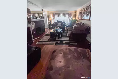 660 West Jackson Avenue, Bridgeport, CT 06604 - Photo 16