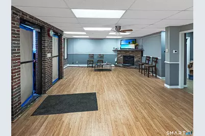 200 West Main Street, Meriden, CT 06451 - Photo 2