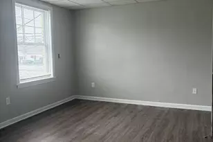 82 Main St, Thomaston, CT 06787 - Photo 10