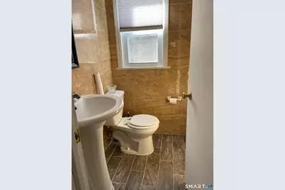 1347 Hall Boulevard, Bloomfield, CT 06002 - Photo 24