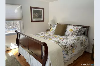 1347 Hall Boulevard, Bloomfield, CT 06002 - Photo 10