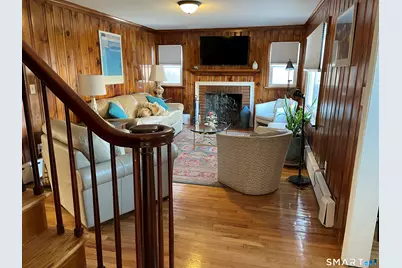 1347 Hall Boulevard, Bloomfield, CT 06002 - Photo 6