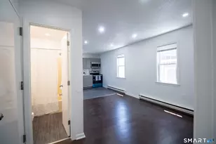 12 Home St, New London, CT 06320 - Photo 2