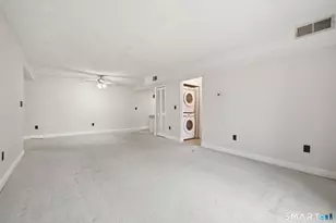 1106 Twin Circle Dr, South Windsor, CT 06074 - Photo 4