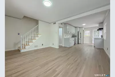 21 Skipper Street, New Britain, CT 06053 - Photo 2