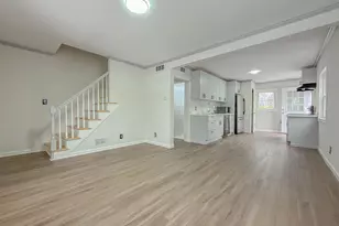 21 Skipper St, New Britain, CT 06053 - Photo 2