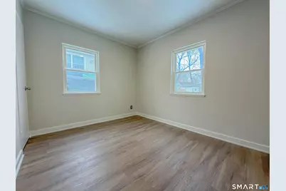 21 Skipper Street, New Britain, CT 06053 - Photo 8
