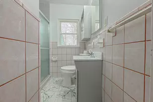 21 Skipper St, New Britain, CT 06053 - Photo 6