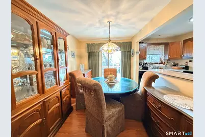 24 Valley View Drive, Danbury, CT 06810 - Photo 8