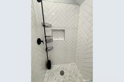 142 Broad Street, Norwich, CT 06360 - Photo 8