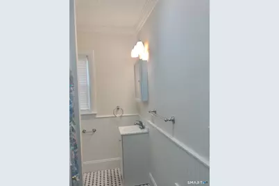 142 Broad Street, Norwich, CT 06360 - Photo 26