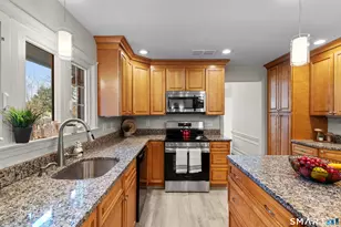 20 Ridgeview Dr, Farmington, CT 06032 - Photo 10