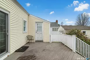 38 Keane Pl, Stratford, CT 06615 - Photo 18