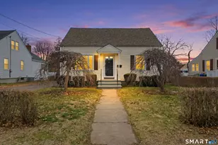 38 Keane Pl, Stratford, CT 06615 - Photo 1